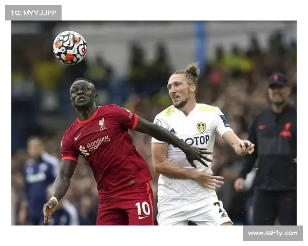 利兹联防守漏洞成保级隐患，专家点评战术调整必要性